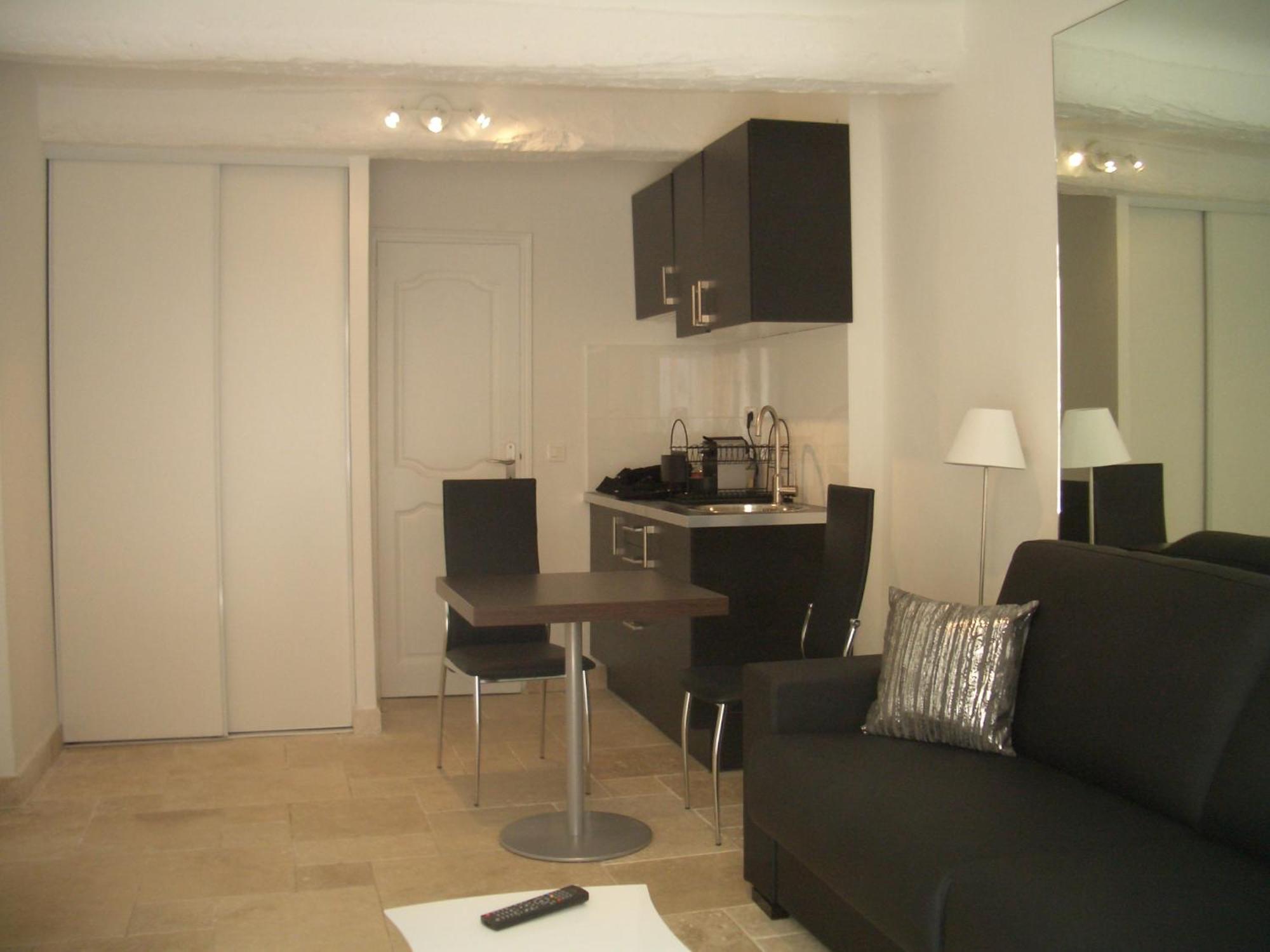 Appartement 3 Studios Centre Ville Saint Tropez Avec Parking Buitenkant foto